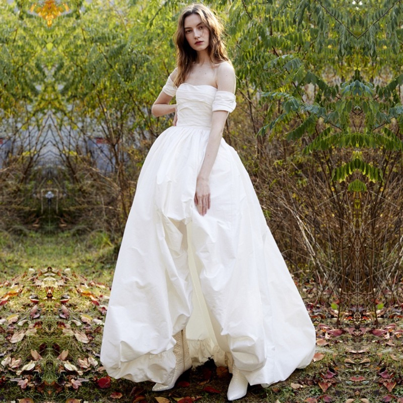 Vestido de Noiva Simples de Um - Photography Natural Lighting avaliação e preço
